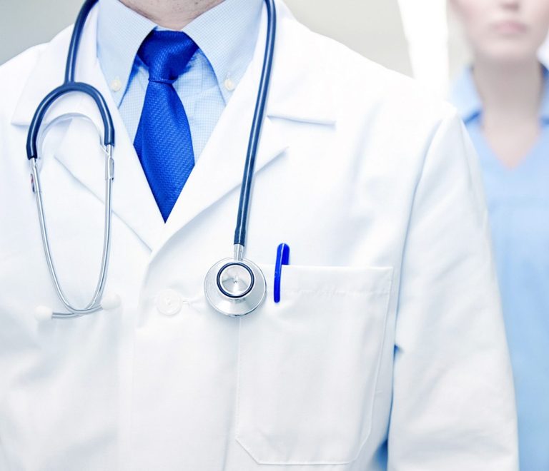 دراسة الطب في مصر للسودانيين