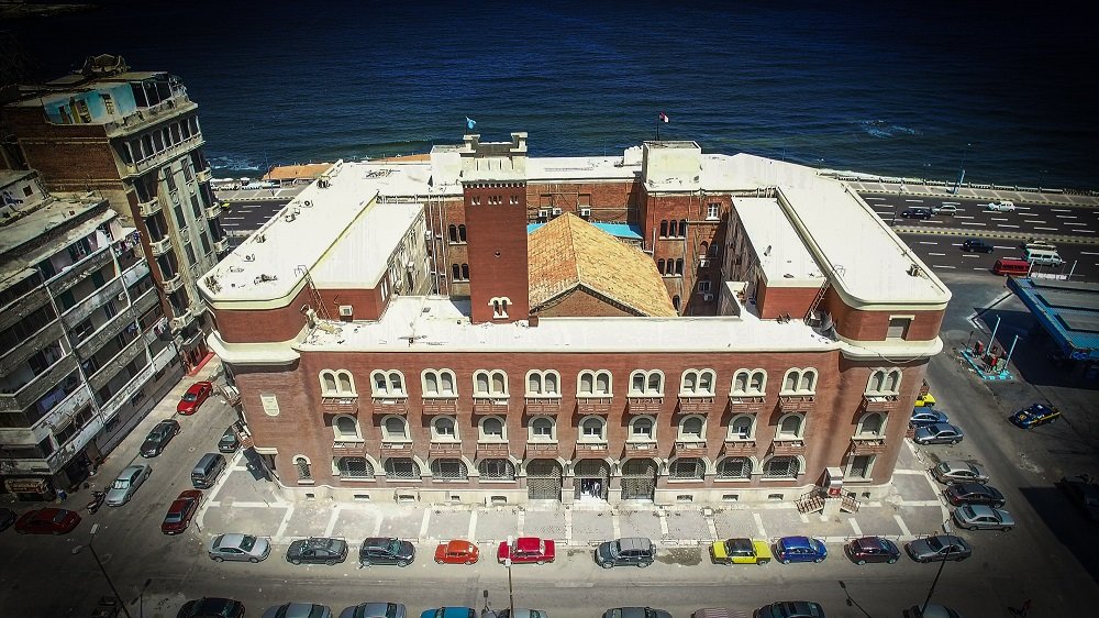 الدراسة في جامعة الإسكندرية للوافدين