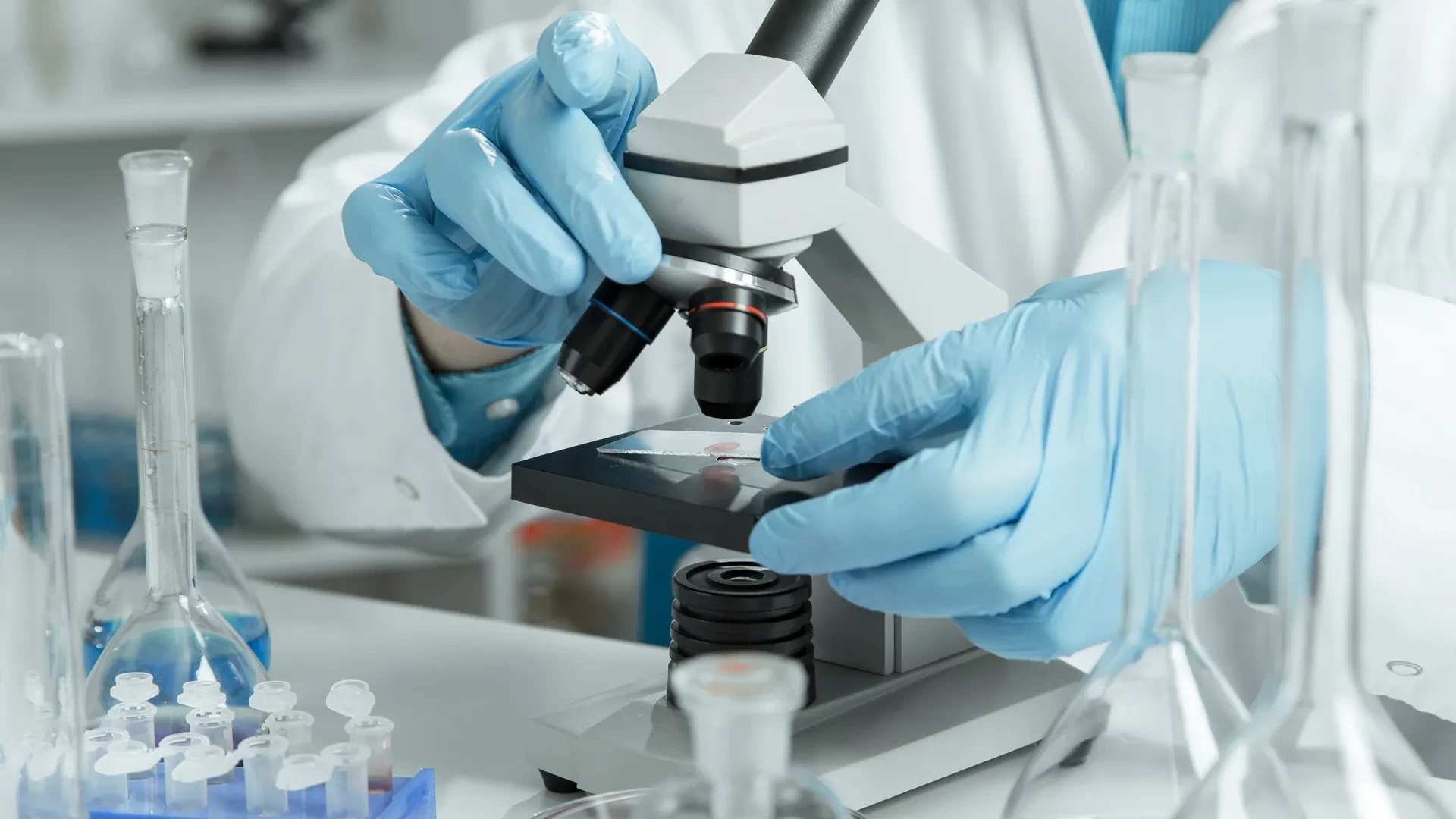 المختبرات الطبية في مصر