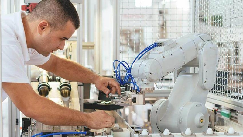 بكالوريوس هندسة الميكاترونكس في مصر