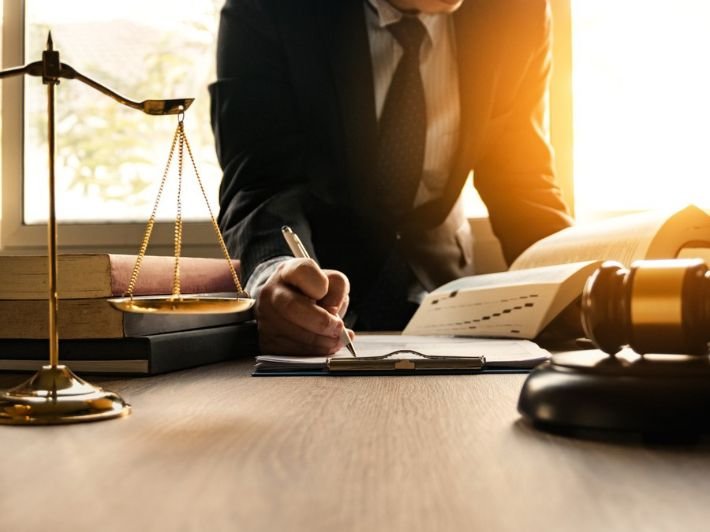 شروط الحصول على دبلوم القانون العام للوافدين في مصر