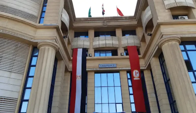 شروط التسجيل في دكتوراه القانون في مصر للأجانب