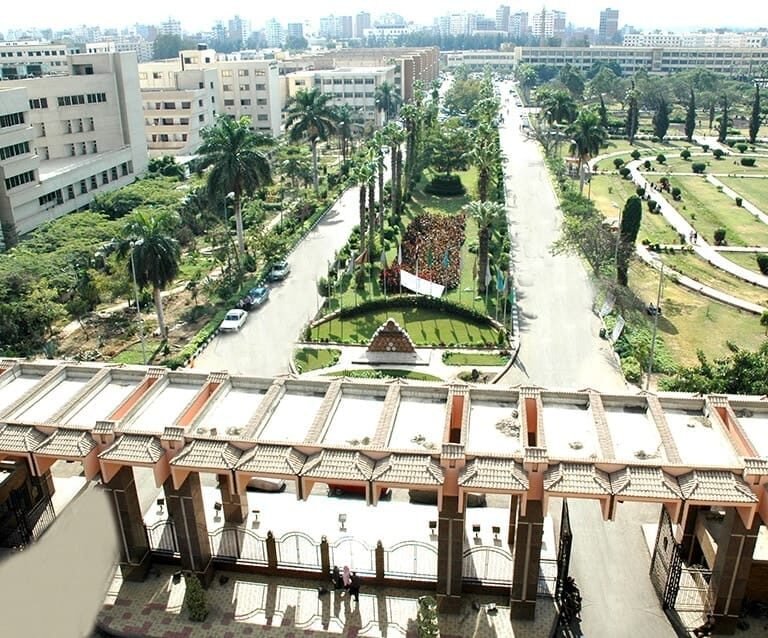 مميزات الدراسة في جامعة المنصورة للوافدين