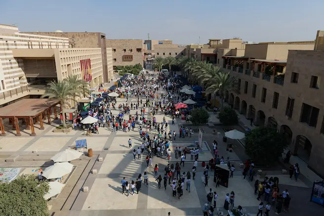 نظام الساعات المعتمدة في الجامعات المصرية