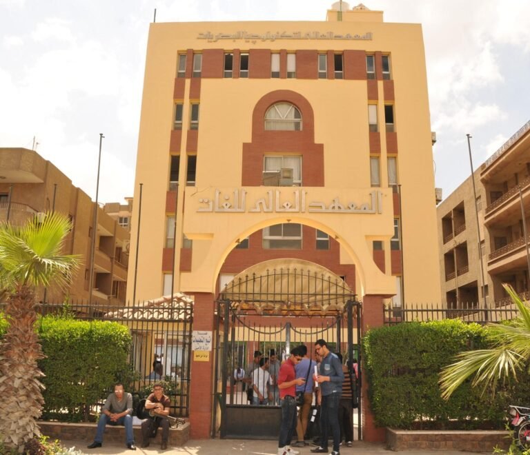 أفضل كليات اللغات والترجمة